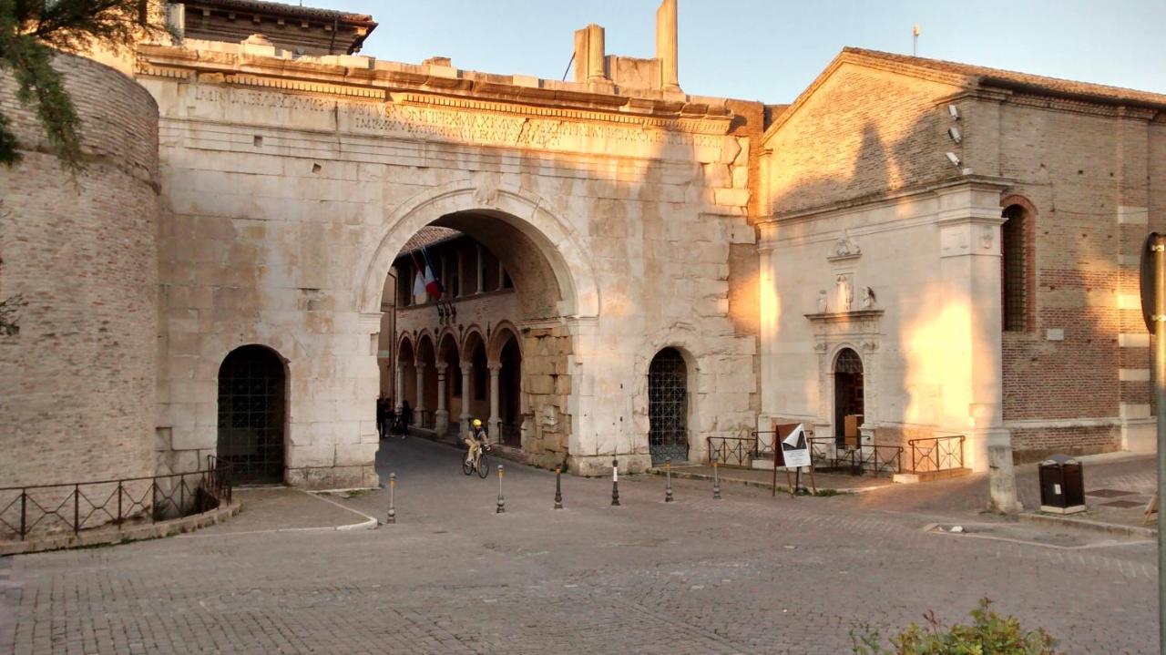 Luna Di Citta Fano Dış mekan fotoğraf